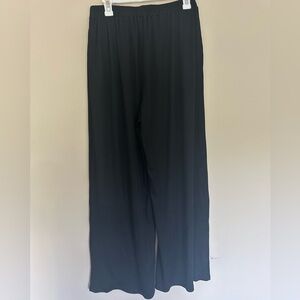 Black ribbed stretchy pants NEVER WORN